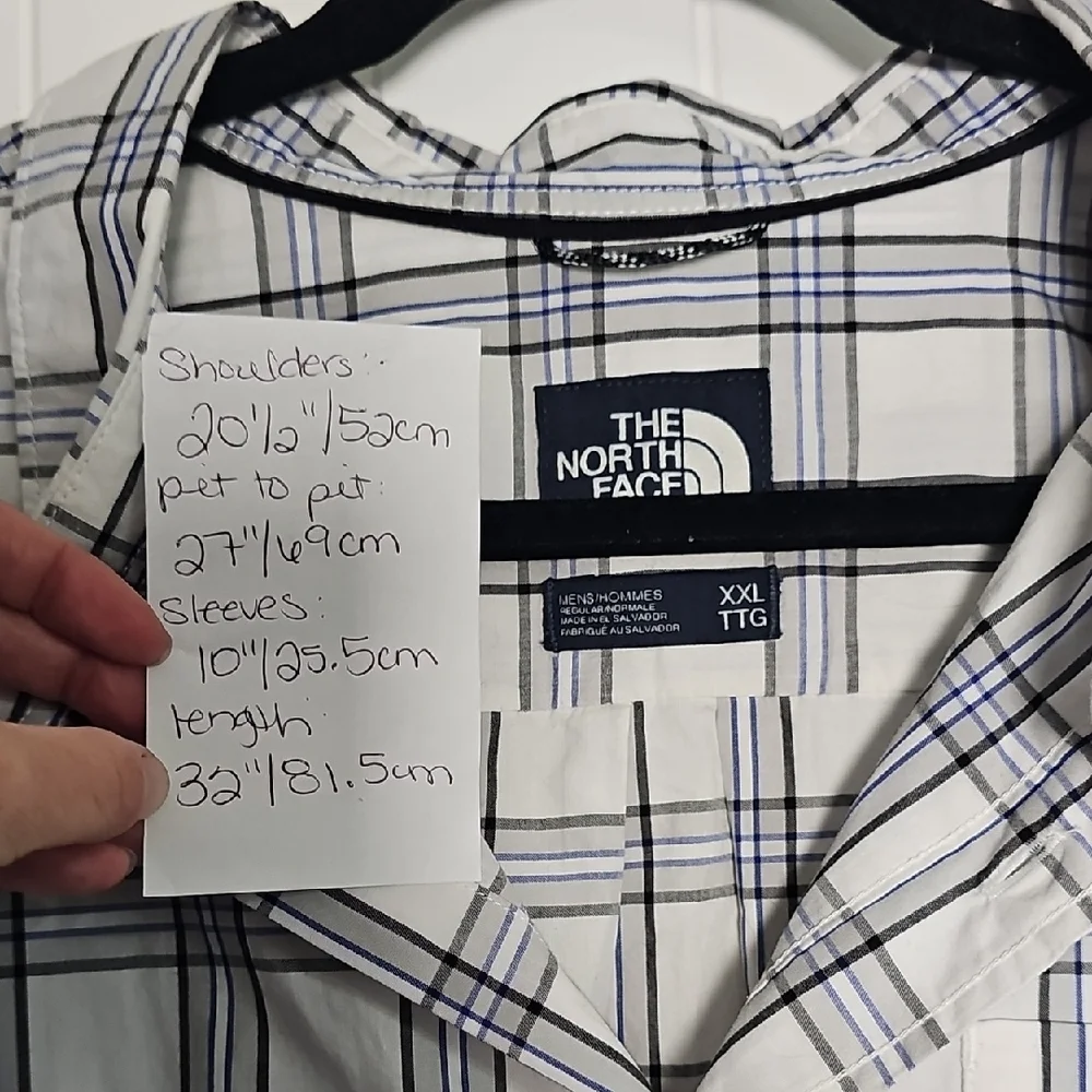 North Face XXL Casual White and Blue Button Down Shirt